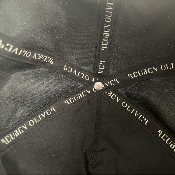 REUBEN OLIVER Corduroy Snap Back Hat Black Unisex - Picture 8 of 10